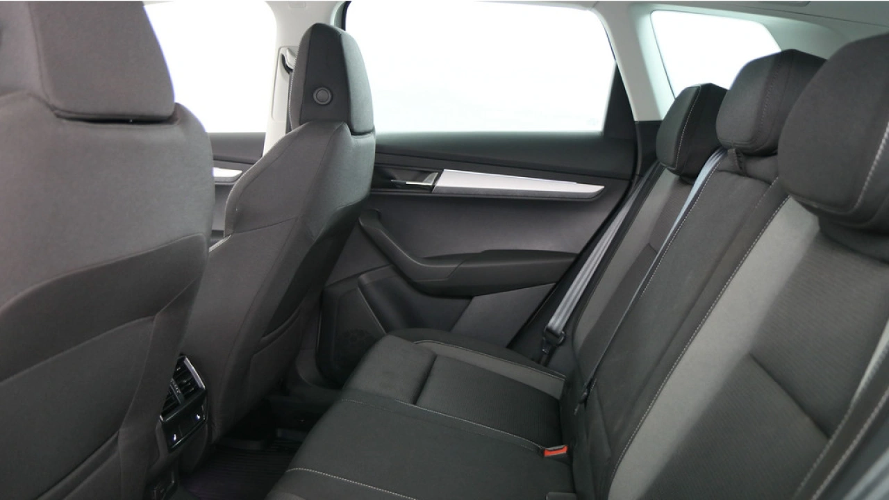 Škoda Karoq 1.5 TSI 150pk Automaat Ambition