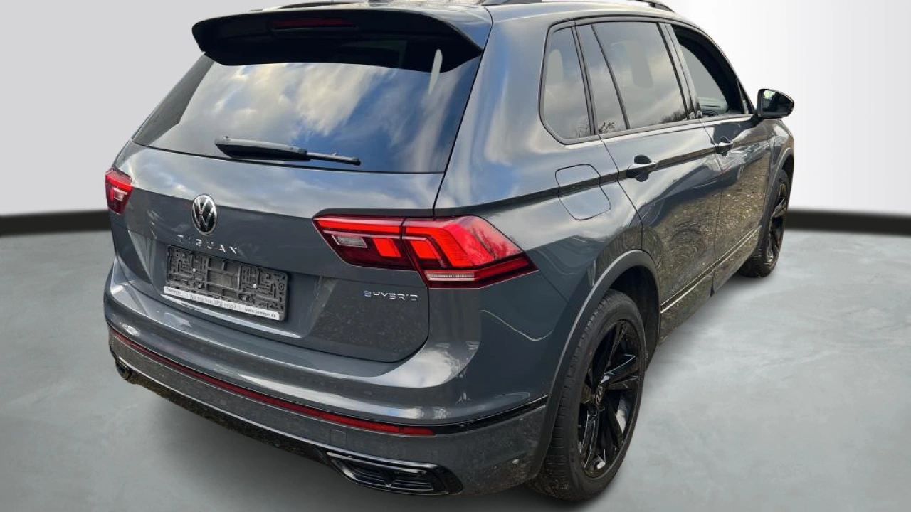 Volkswagen Tiguan 1.4 TSI eHybrid 245pk PHEV R-Line Business