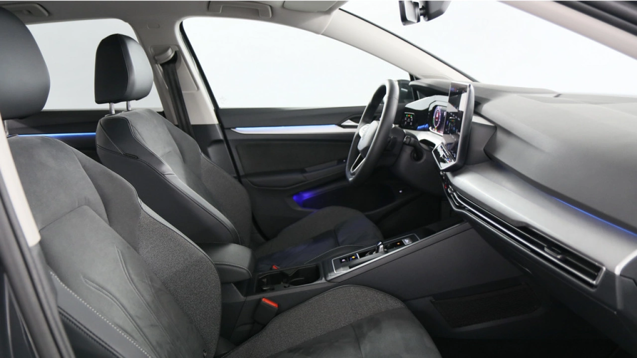 Volkswagen Golf 1.5 eHybrid 204pk Life Edition DSG