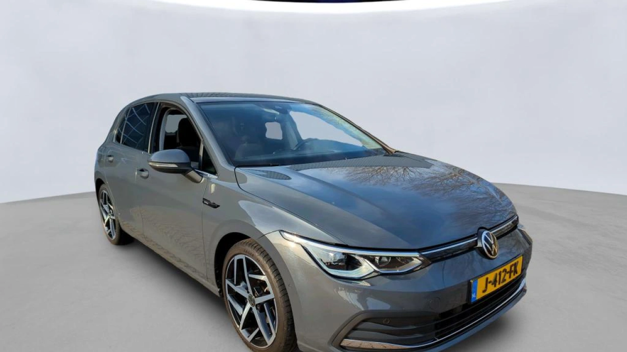 Volkswagen Golf 1.5 eTSI 150pk Style DSG