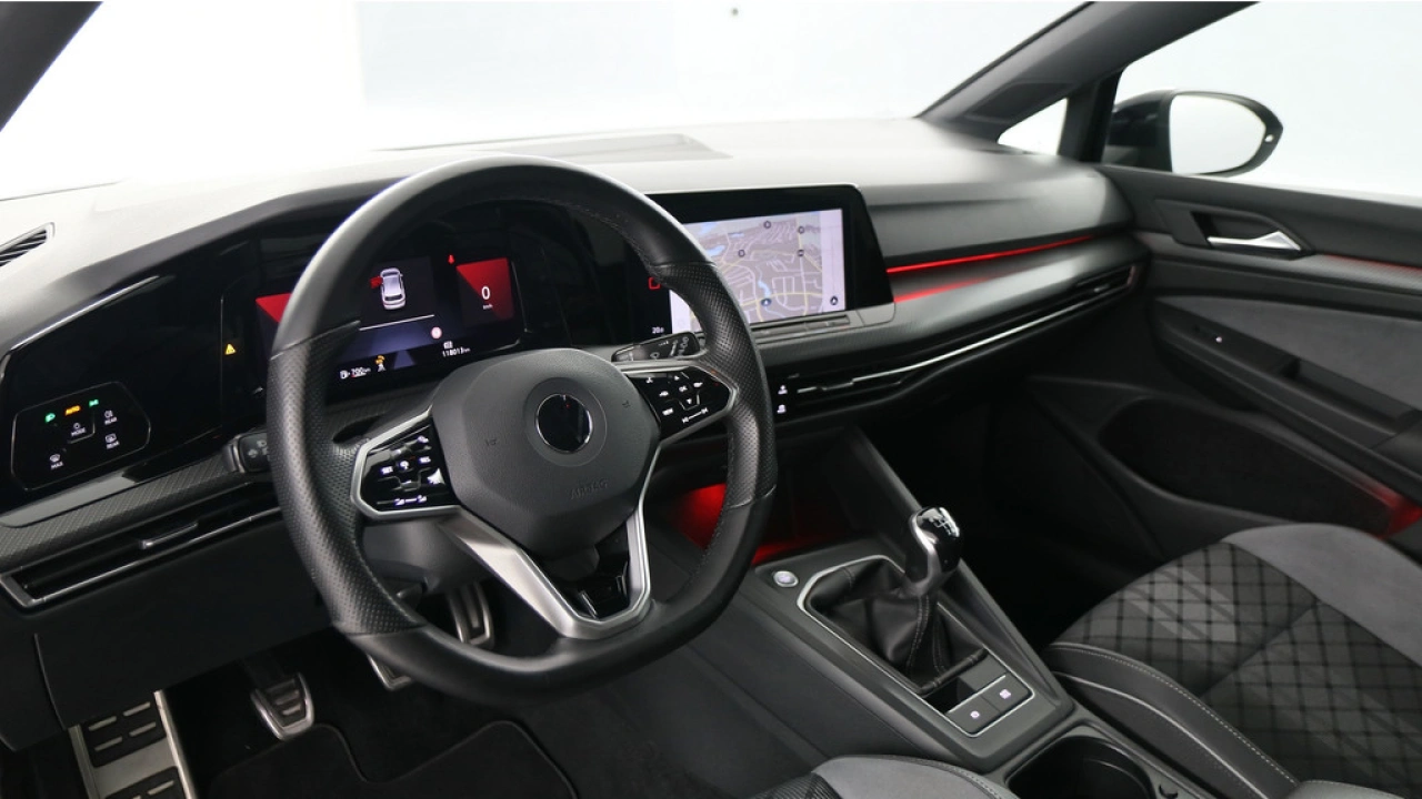 Volkswagen Golf 1.5 TSI 130pk R-Line