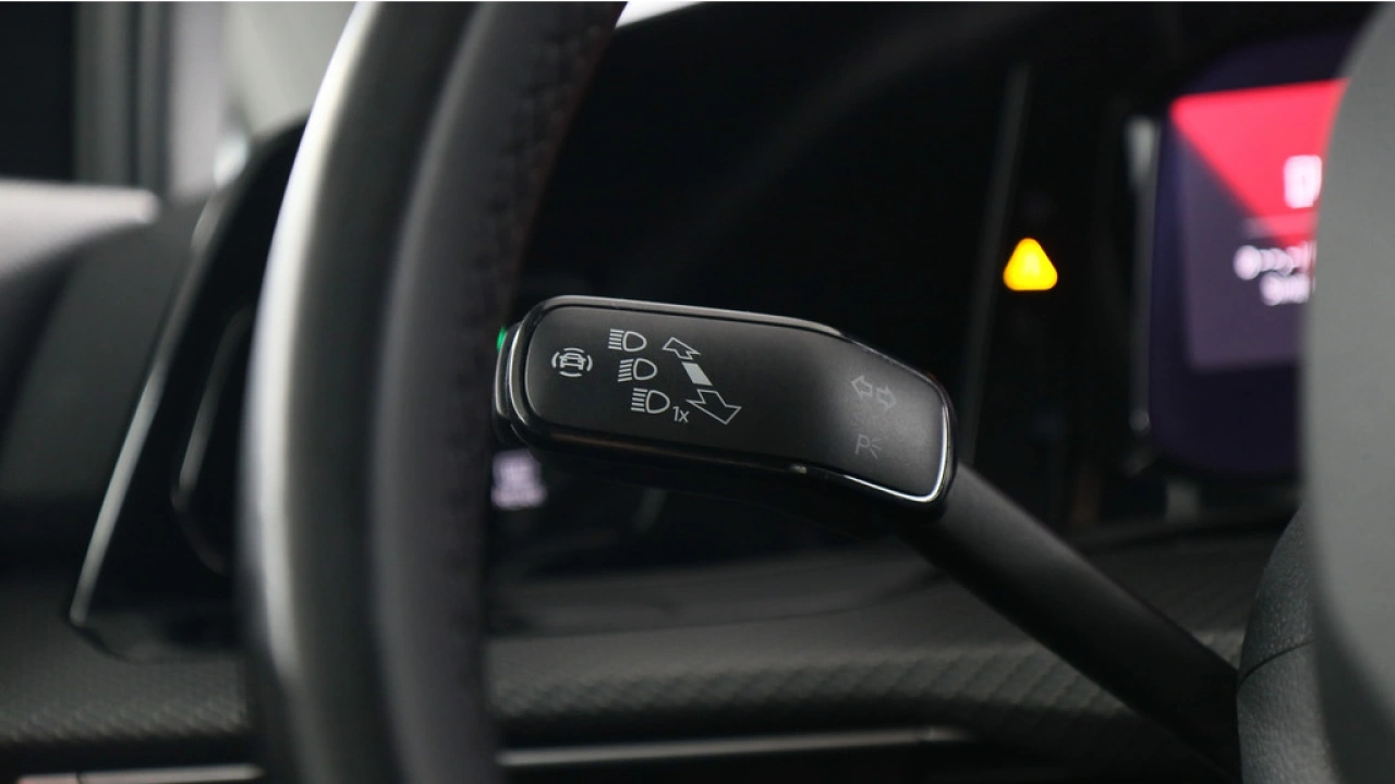 Volkswagen Golf 1.5 TSI 130pk R-Line