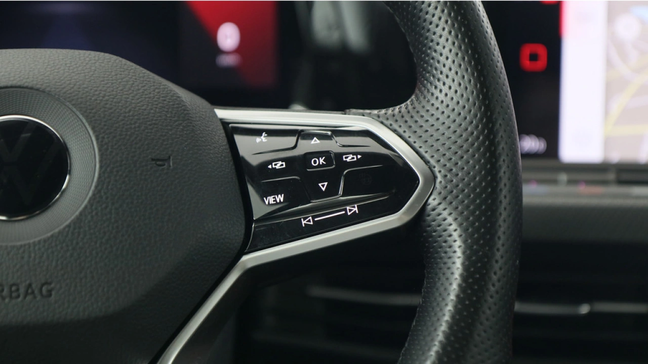 Volkswagen Golf 1.5 TSI 130pk R-Line