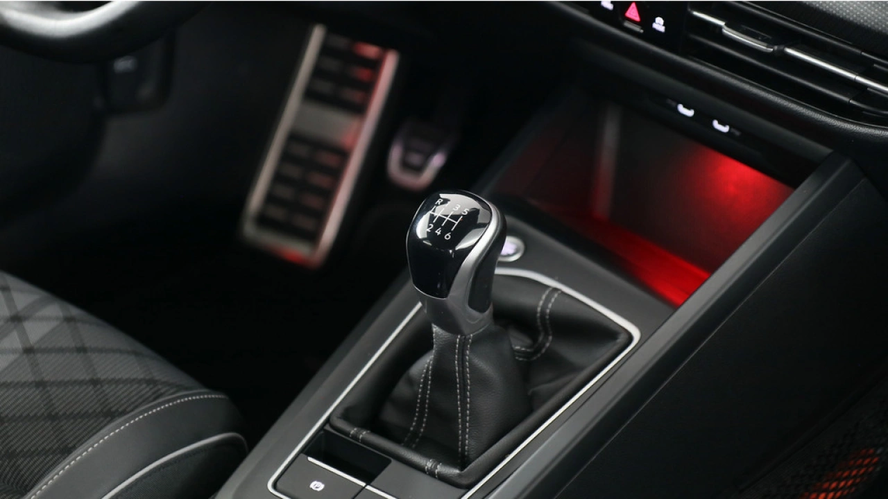 Volkswagen Golf 1.5 TSI 130pk R-Line