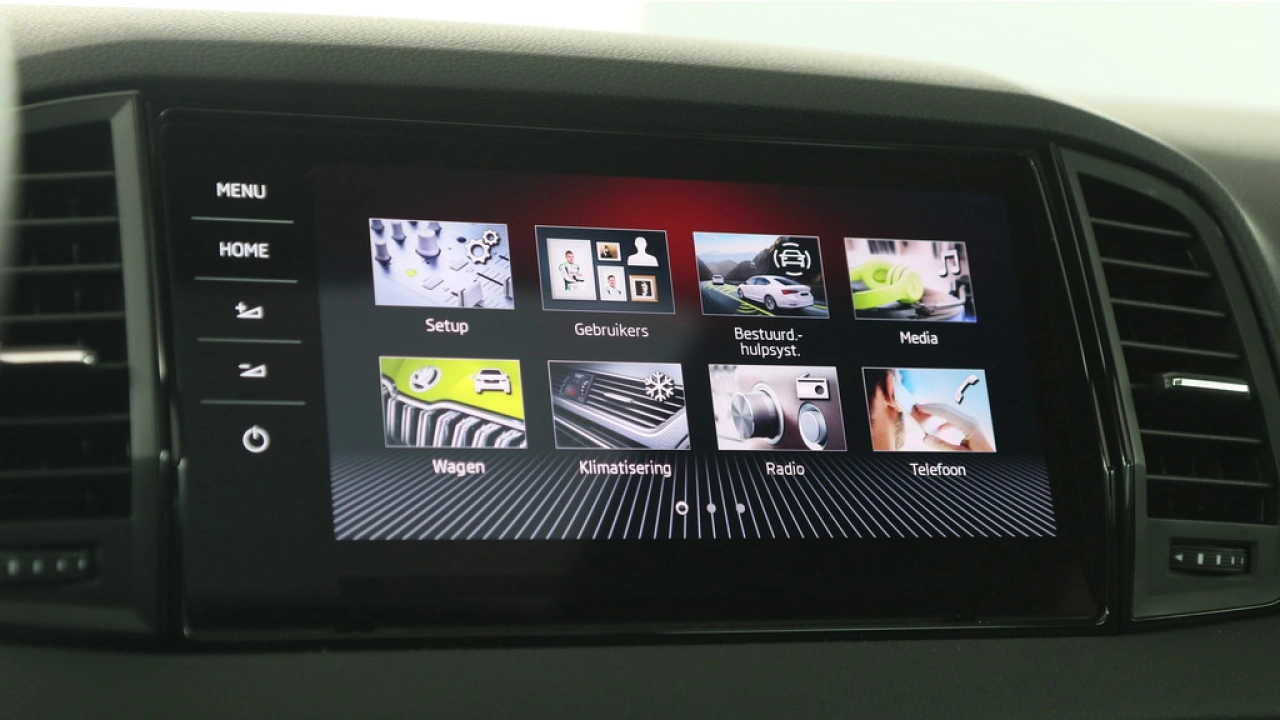 Škoda Karoq 1.5 TSI 150pk ACT Sportline Business DSG