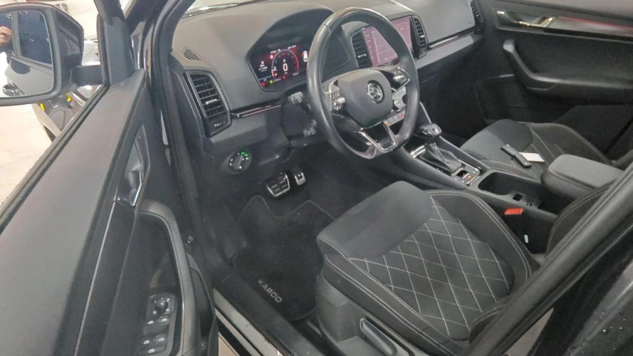 Škoda Karoq 1.5 TSI 150pk ACT Sportline Business DSG