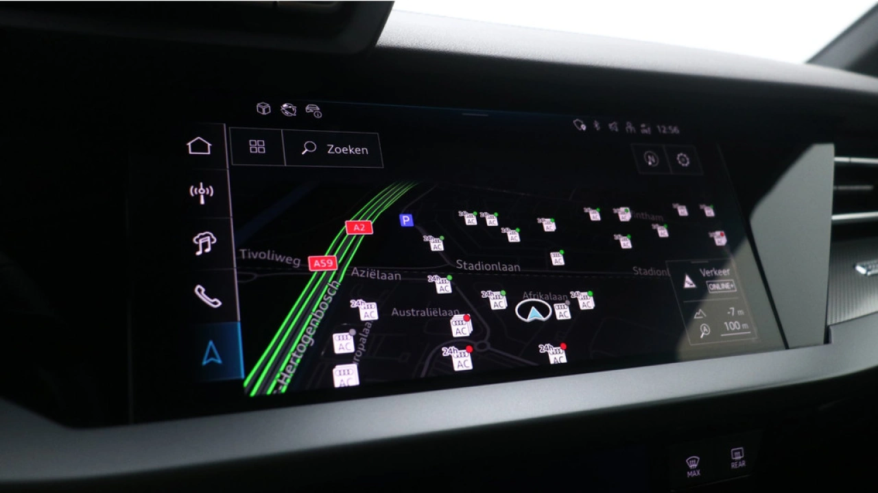 Audi A3 Sportback 40 TFSI e S edition | Carplay | PDC v+a | Camera | Zwart optiek |