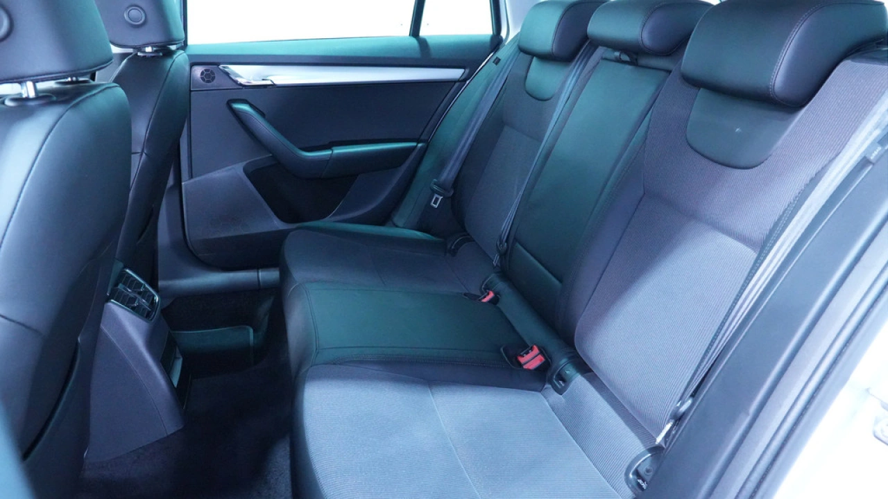 Škoda Octavia Combi 1.0 TSI 115pk Business Edition