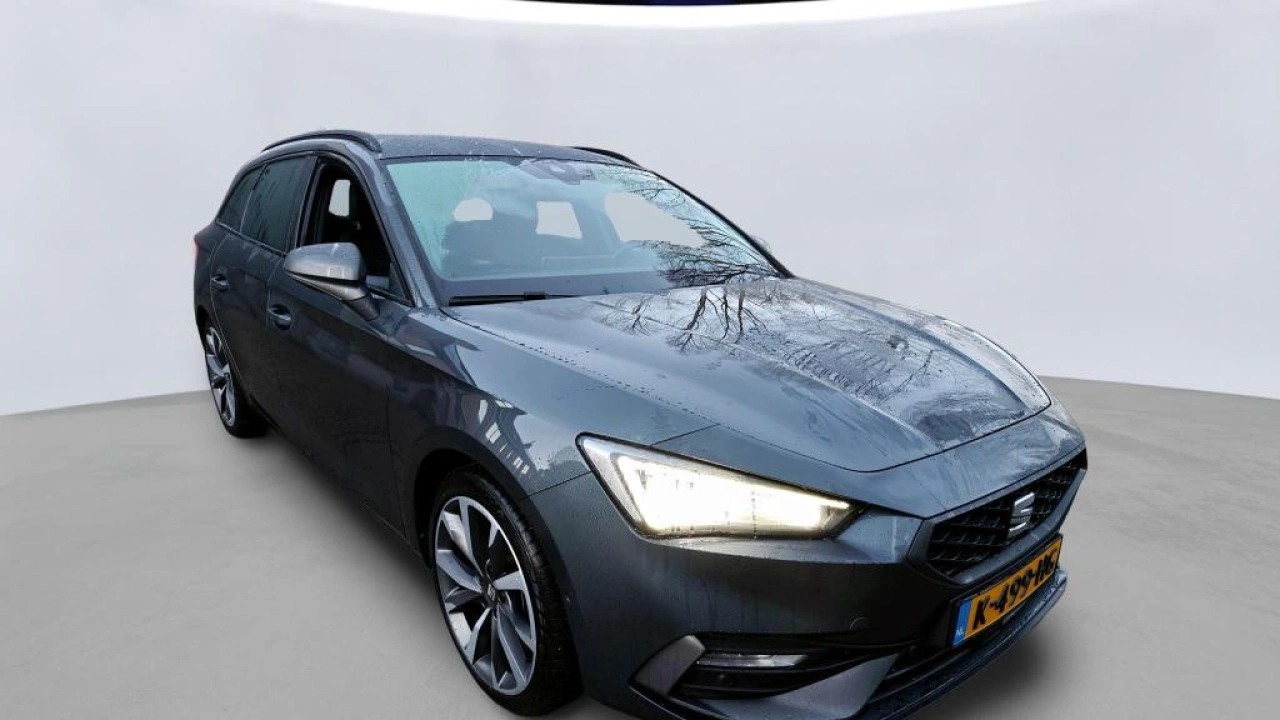 SEAT Leon Sportstourer 1.5 eTSI FR