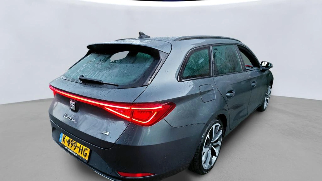 SEAT Leon Sportstourer 1.5 eTSI FR