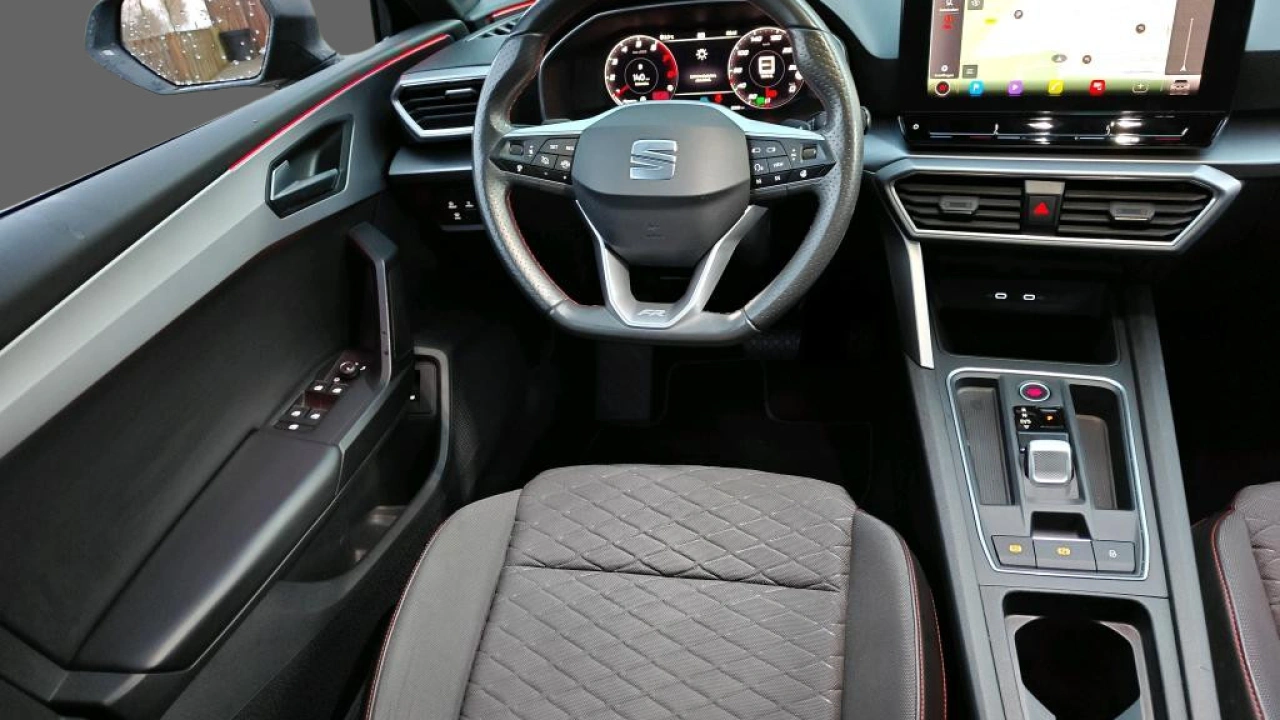 SEAT Leon Sportstourer 1.5 eTSI FR