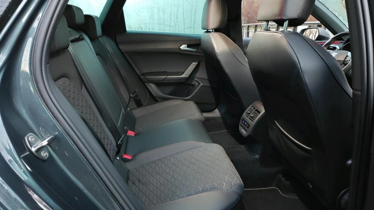 SEAT Leon Sportstourer 1.5 eTSI FR