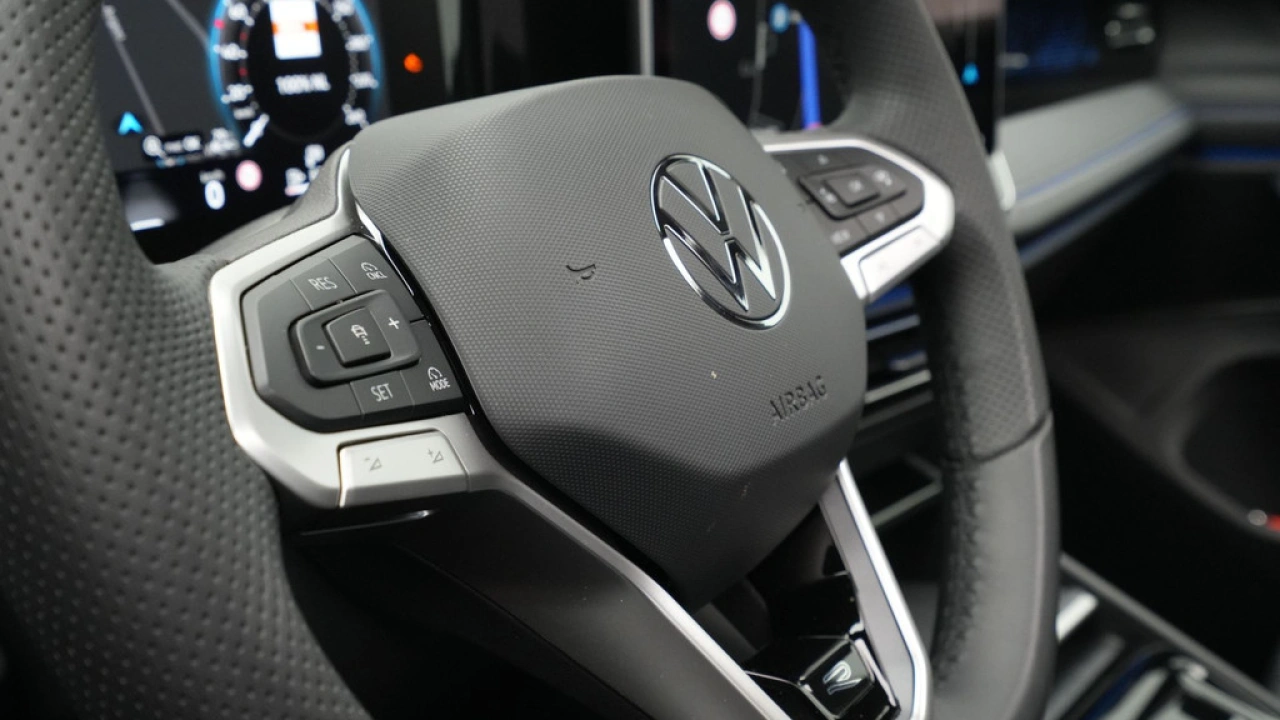 Volkswagen Tiguan 1.5 eTSI R-Line Business