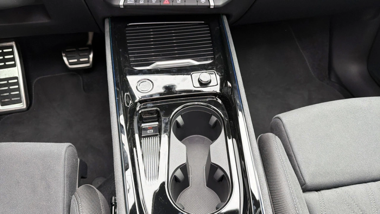 Audi Q3 1.5 200kW e-hybrid 272Pk S edition