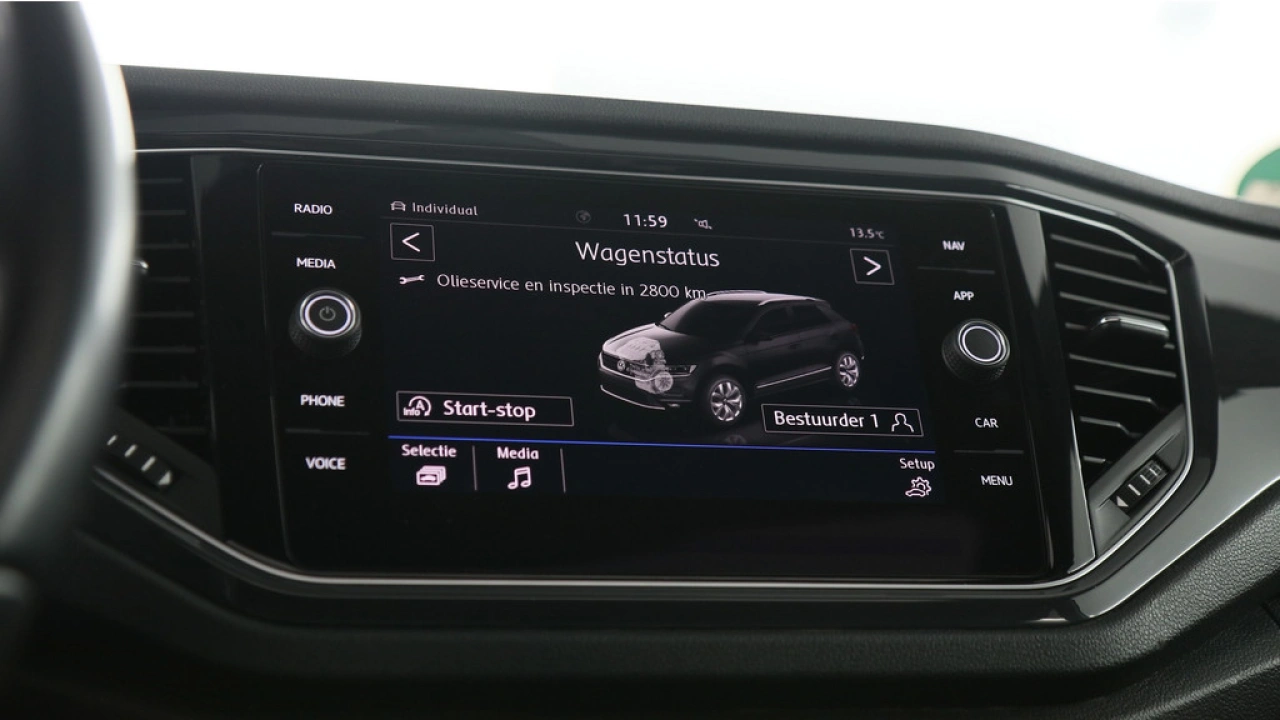 Volkswagen T-Roc 1.5 TSI 150pk DSG Sport Business R / Panoramadak