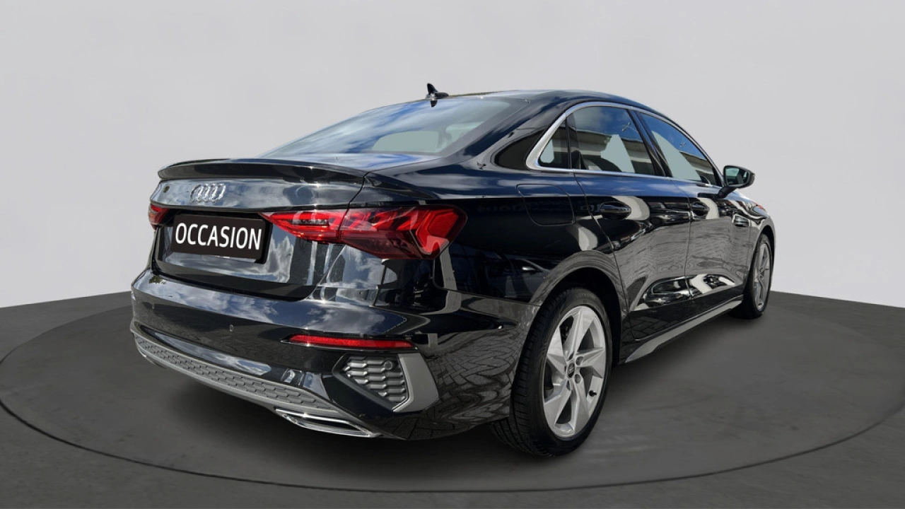 Audi A3 Limousine 30 TFSI 110pk S-Line edition