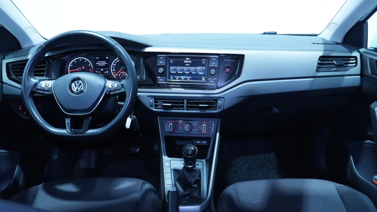 Volkswagen Polo 1.0 MPI Comfortline