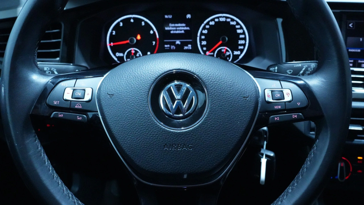 Volkswagen Polo 1.0 MPI Comfortline