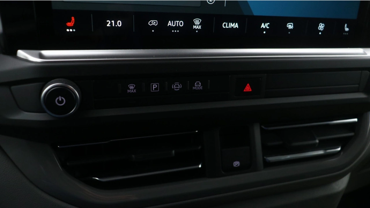 VW Bedrijfswagens E-Transporter L1H1 136pk 64kWh Life