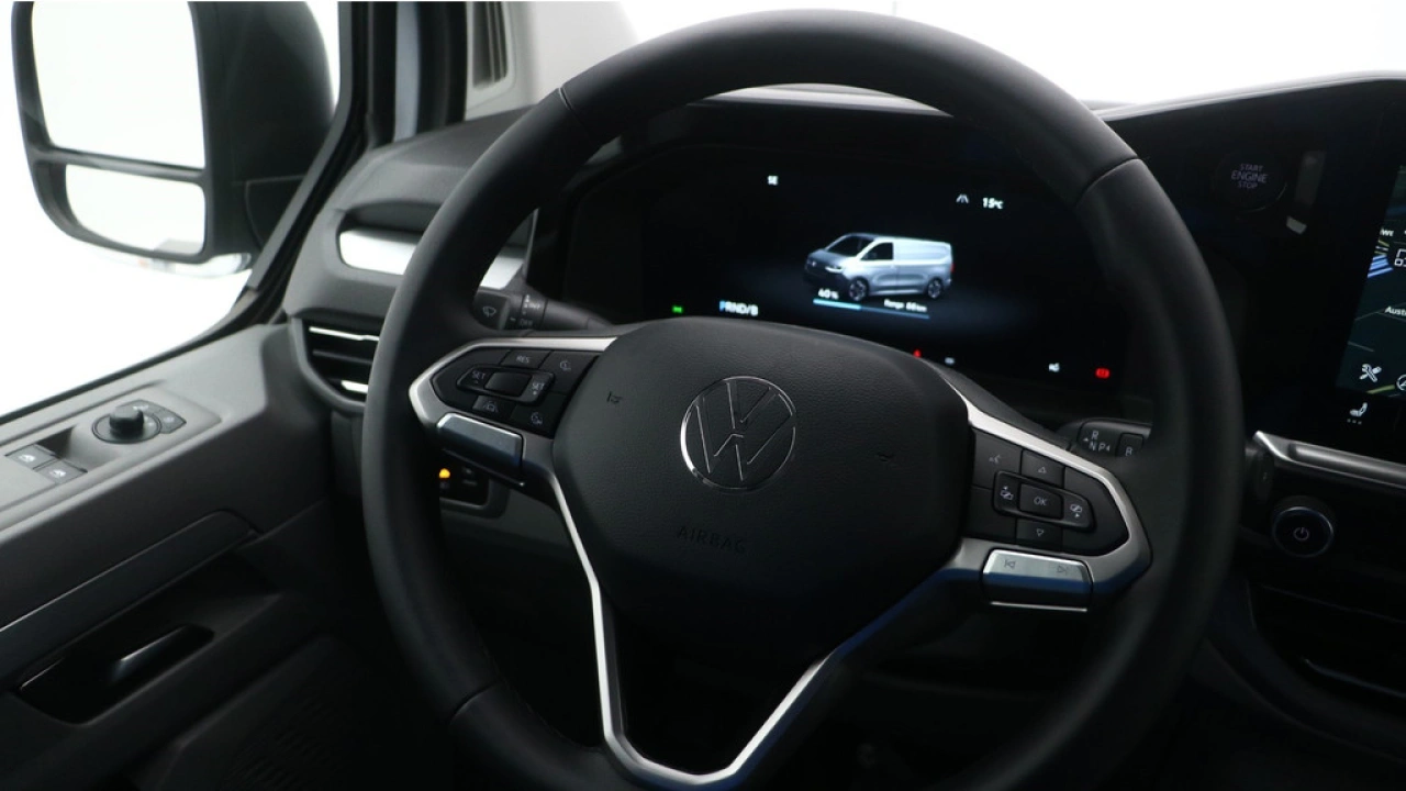 VW Bedrijfswagens E-Transporter L1H1 136pk 64kWh Life