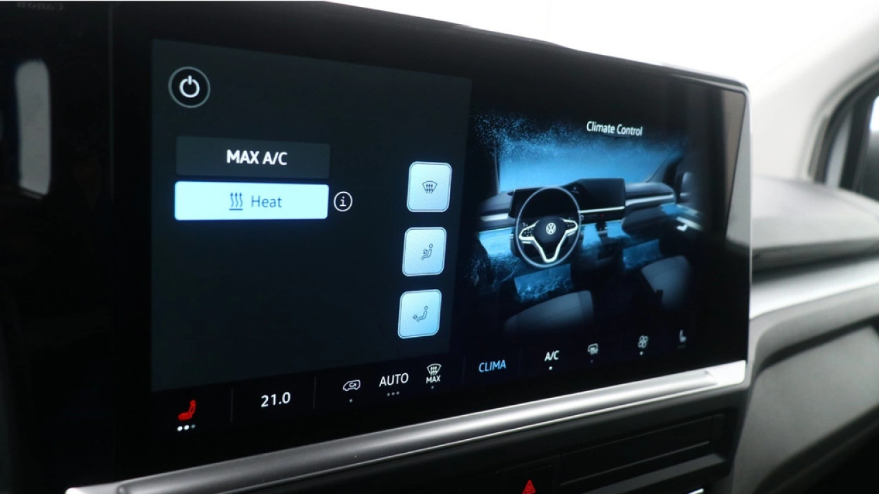 VW Bedrijfswagens E-Transporter L1H1 136pk 64kWh Life