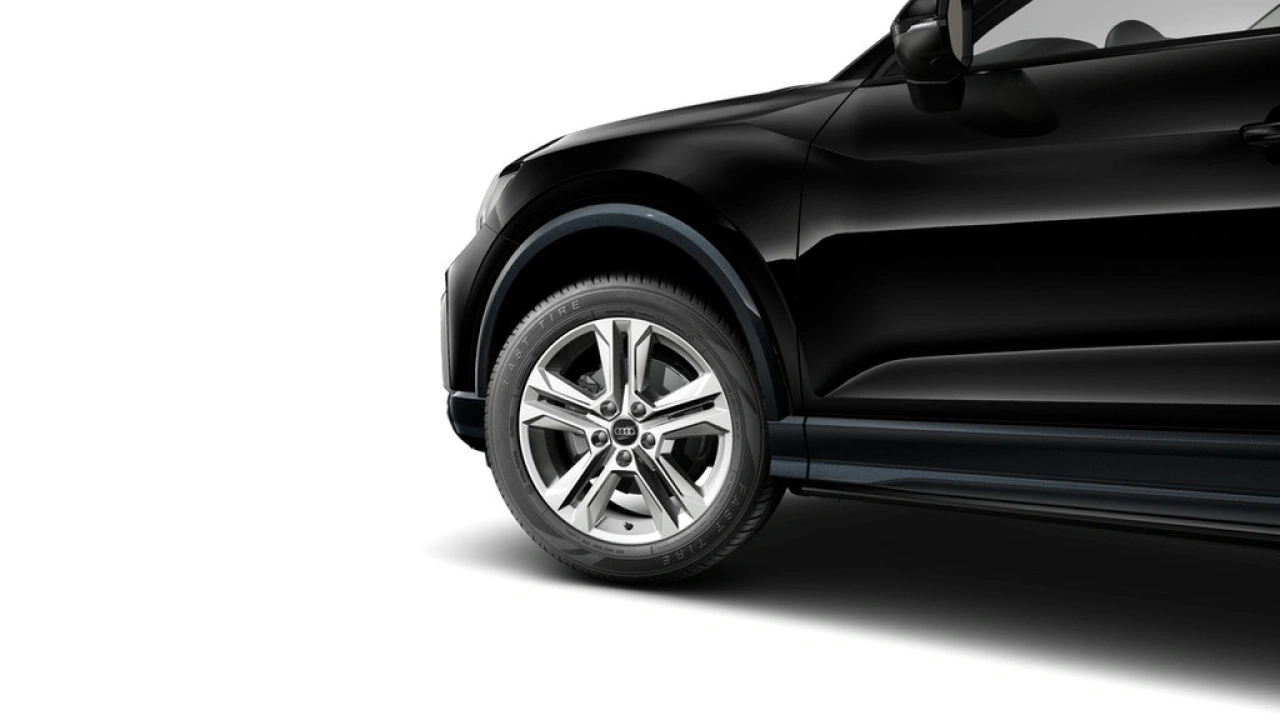 Audi Q2 30 TFSI 116 6MT Advanced edition