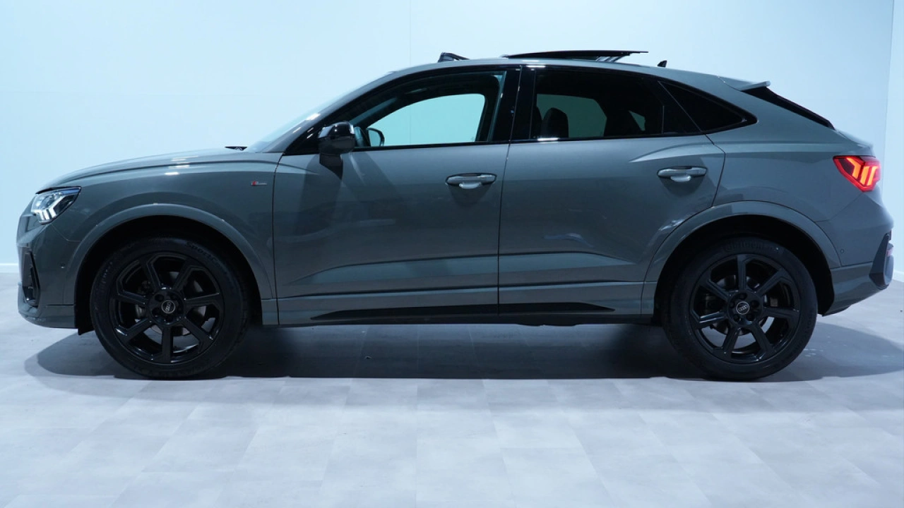 Audi Q3 Sportback 35 TFSI 150pk S-Tronic S-Line Edition Competition