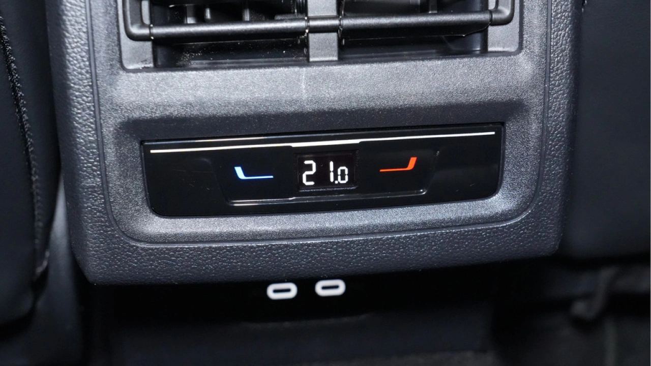 Volkswagen Golf 1.5 eHybrid Life Edition