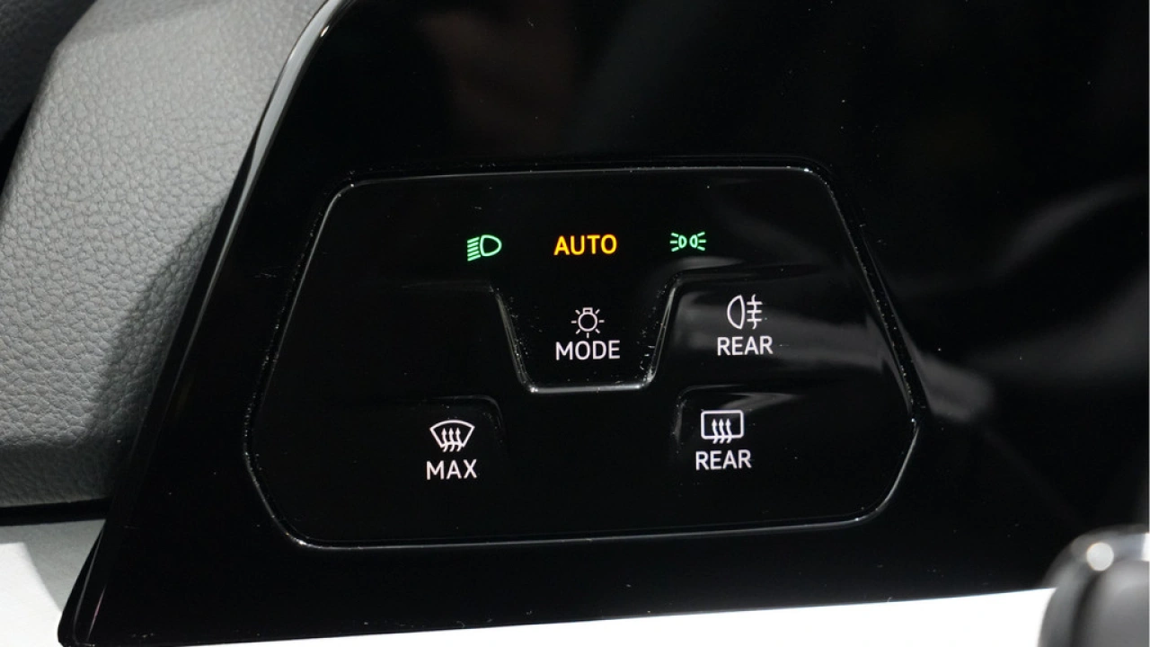 Volkswagen Golf 1.5 eHybrid Life Edition