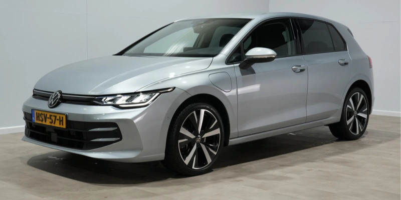 Volkswagen Golf 1.5 eHybrid Life Edition