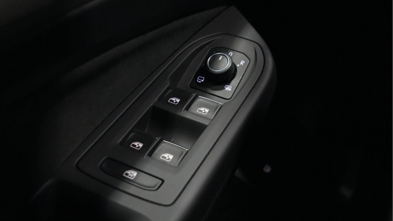 Volkswagen Golf 1.5 eHybrid Life Edition