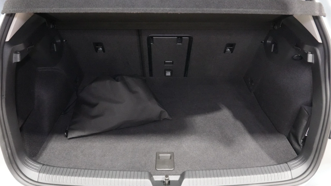 Volkswagen Golf 1.5 eHybrid Life Edition