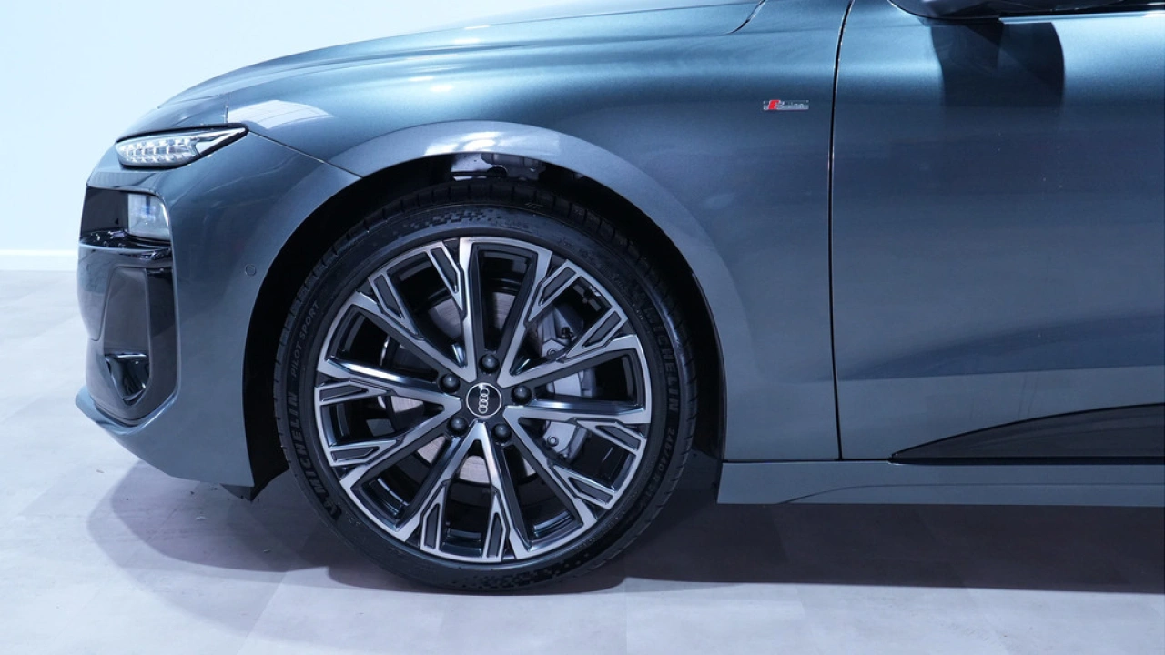 Audi A6 Sportback e-tron 368pk S-line performance 100 kWh