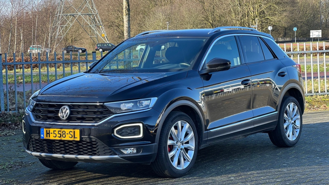 Volkswagen T-Roc 1.5 TSI 150pk DSG Sport Navigatie LED