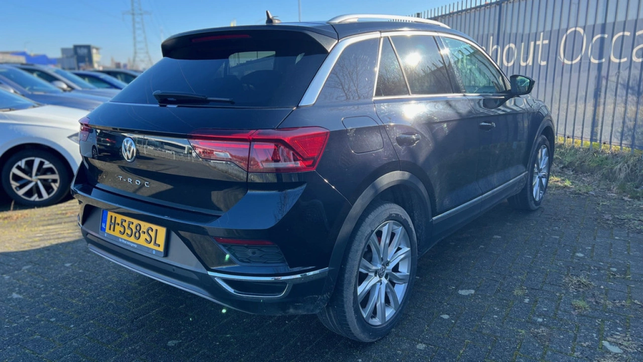Volkswagen T-Roc 1.5 TSI 150pk DSG Sport Navigatie LED