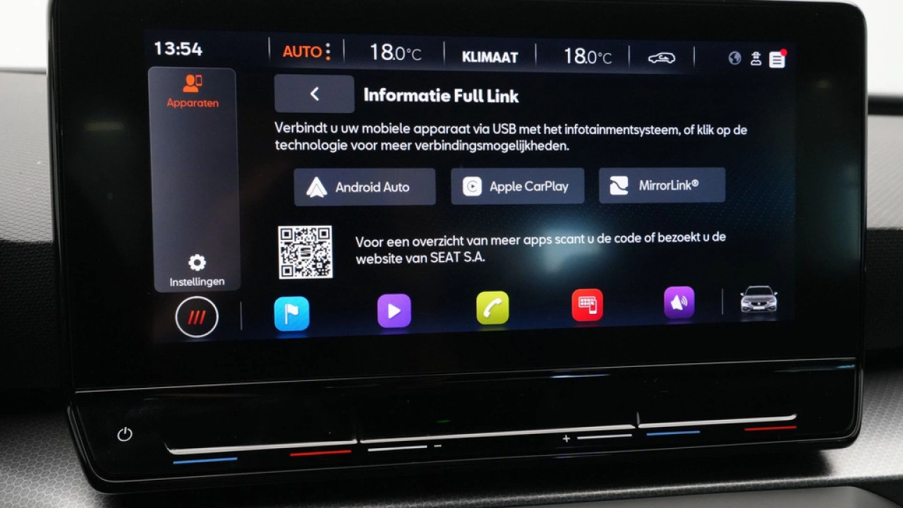 SEAT Leon Sportstourer 1.5 eTSI 150pk Style Business Intense