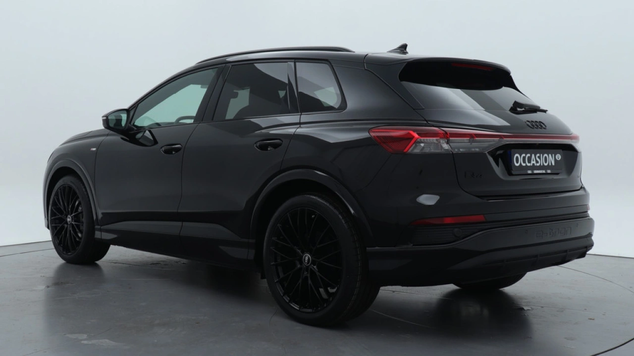 Audi Q4 e-tron 45 quattro S Edition Competition 82 kWh | Panoramadak | 21