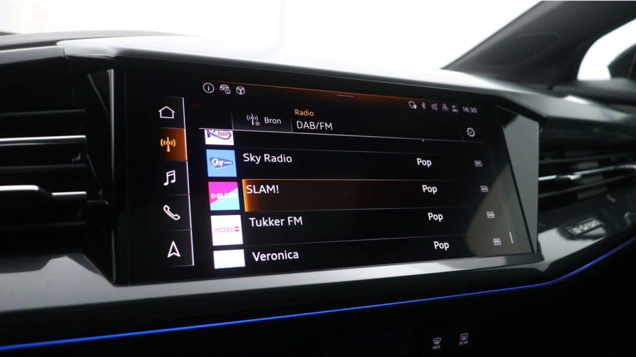 Audi Q4 e-tron 45 quattro S Edition Competition 82 kWh | Panoramadak | 21