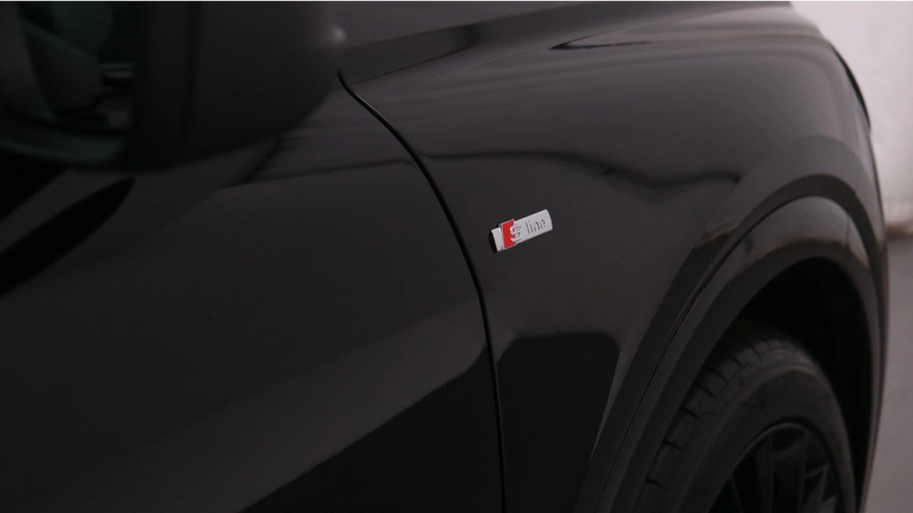 Audi Q4 e-tron 45 quattro S Edition Competition 82 kWh | Panoramadak | 21