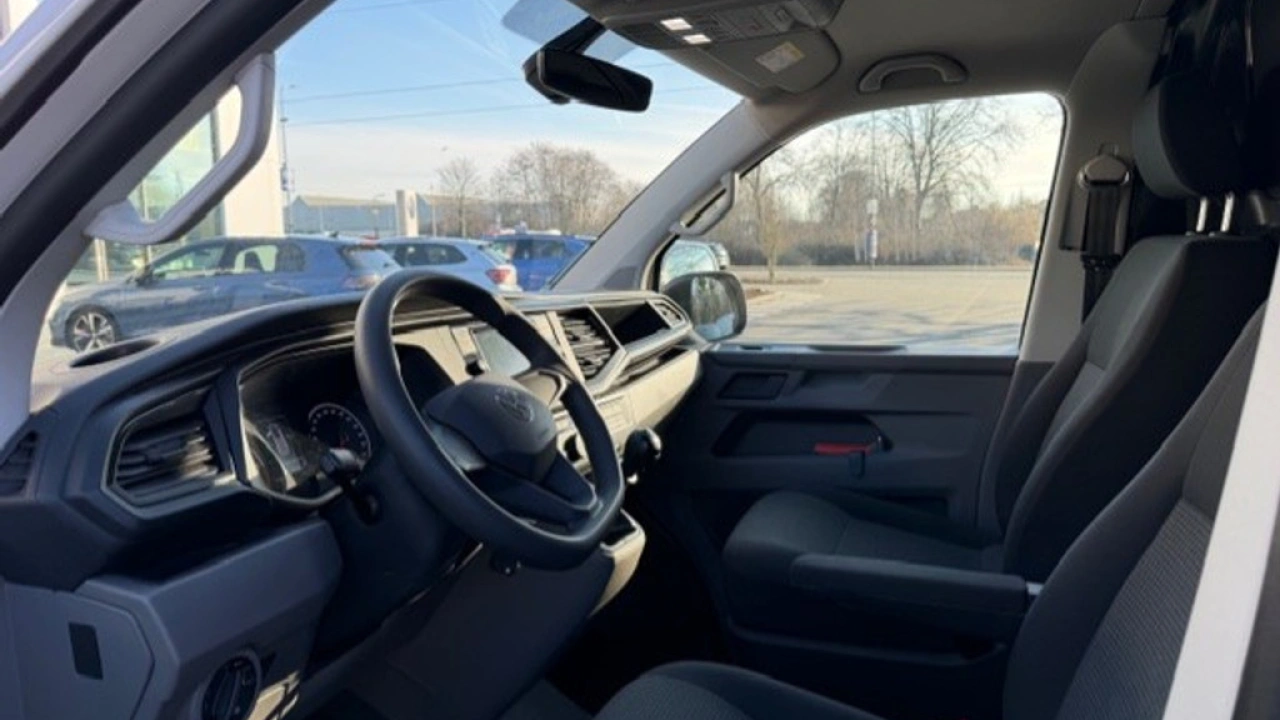 VW Bedrijfswagens Transporter L2H1 2.0 TDI 150pk Comfortline