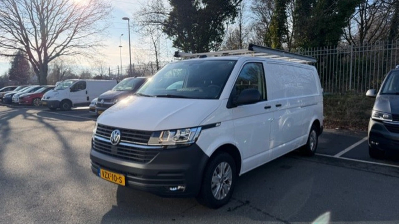 VW Bedrijfswagens Transporter L2H1 2.0 TDI 150pk Comfortline