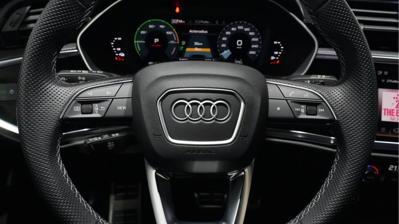 Audi Q3 45 TFSI e 245 pk PHEV S edition