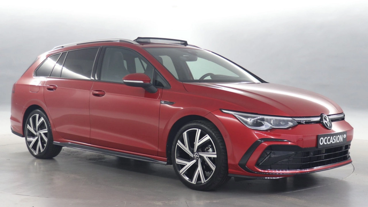 Volkswagen Golf Variant 1.5 eTSI 150pk R-Line Business DSG