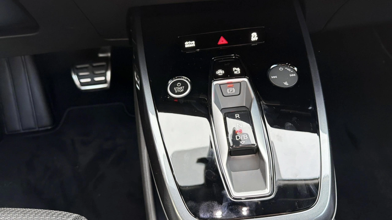 Audi Q4 e-tron 45 Quattro S Edition Competition 82 kWh / 286Pk
