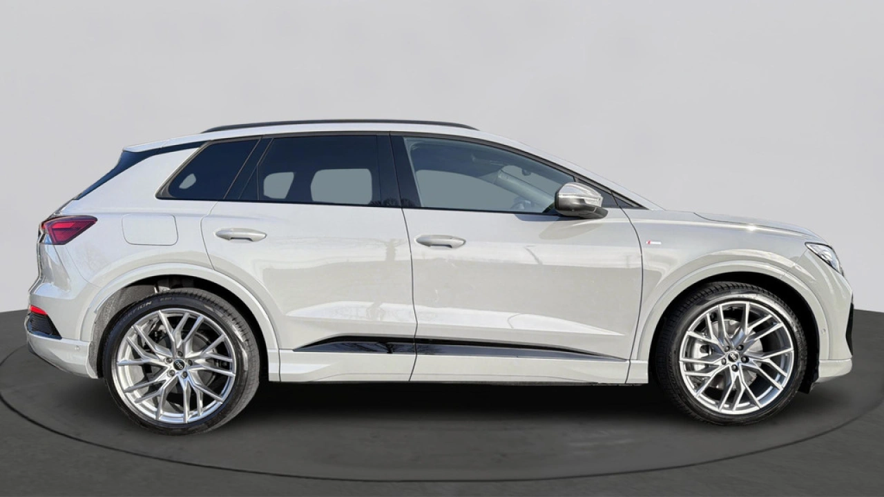 Audi Q4 e-tron 45 Quattro S Edition Competition 82 kWh / 286Pk