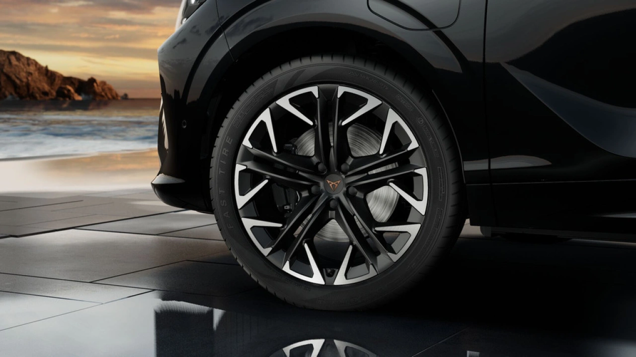 CUPRA Terramar 1.5 TSI e-Hybrid 272 6DSG VZ Performance