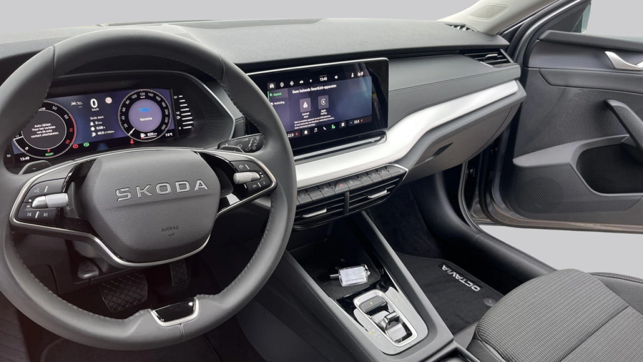 Škoda Octavia Combi 1.5 TSI MHEV Business Edition