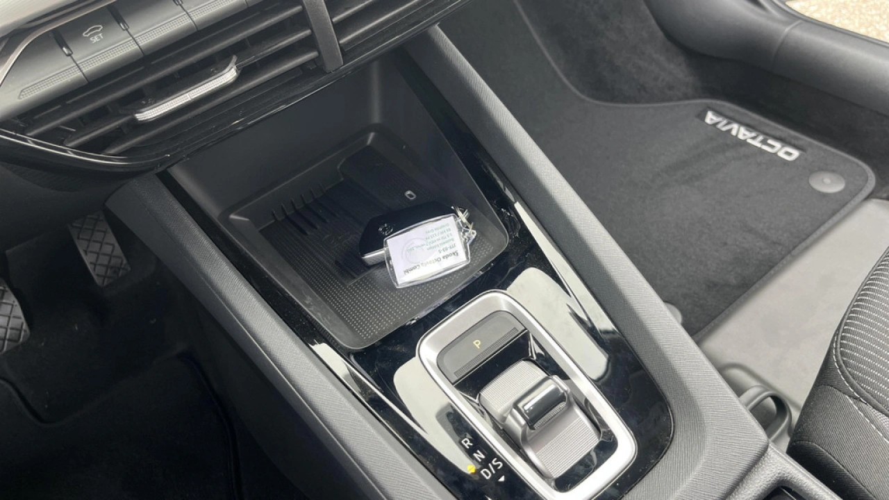 Škoda Octavia Combi 1.5 TSI MHEV Business Edition