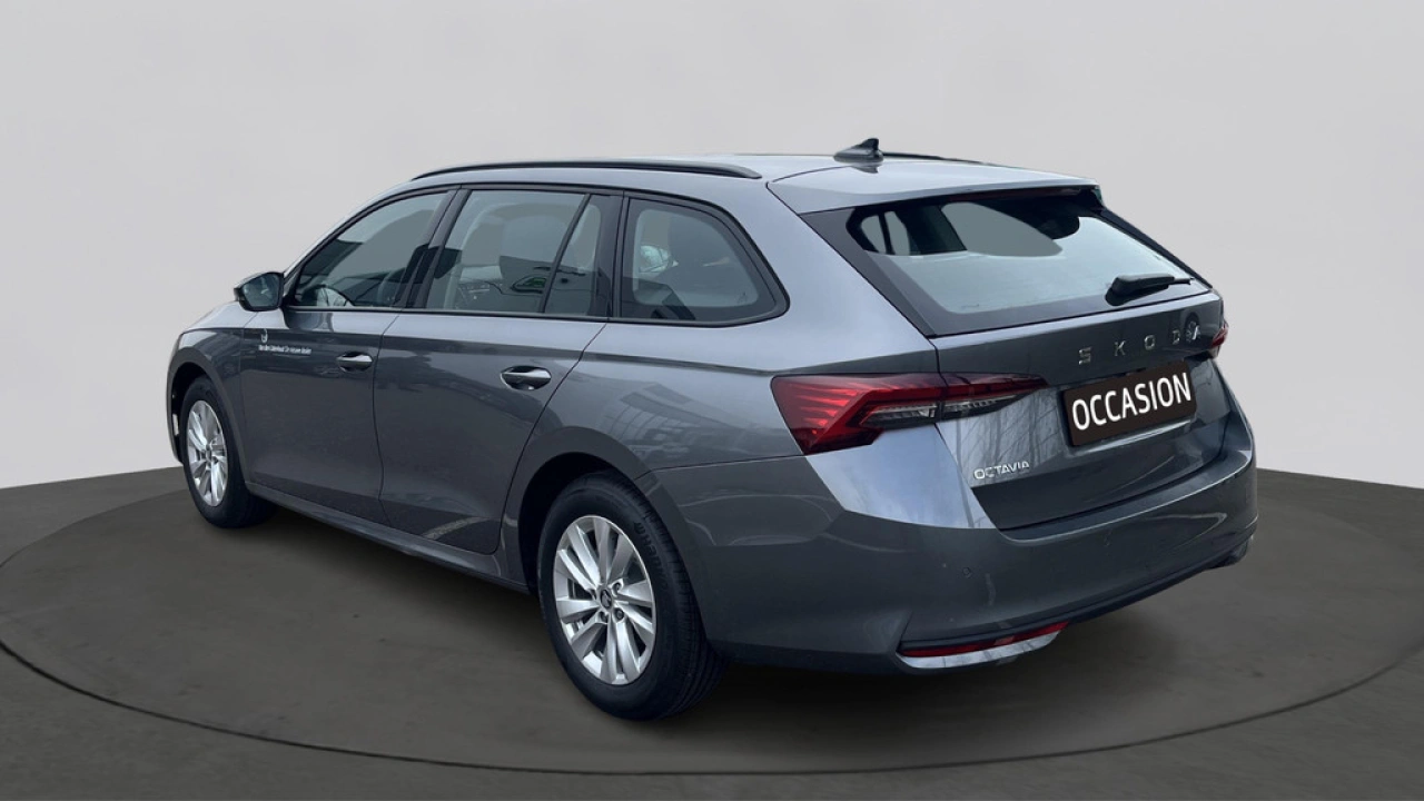Škoda Octavia Combi 1.5 TSI MHEV Business Edition