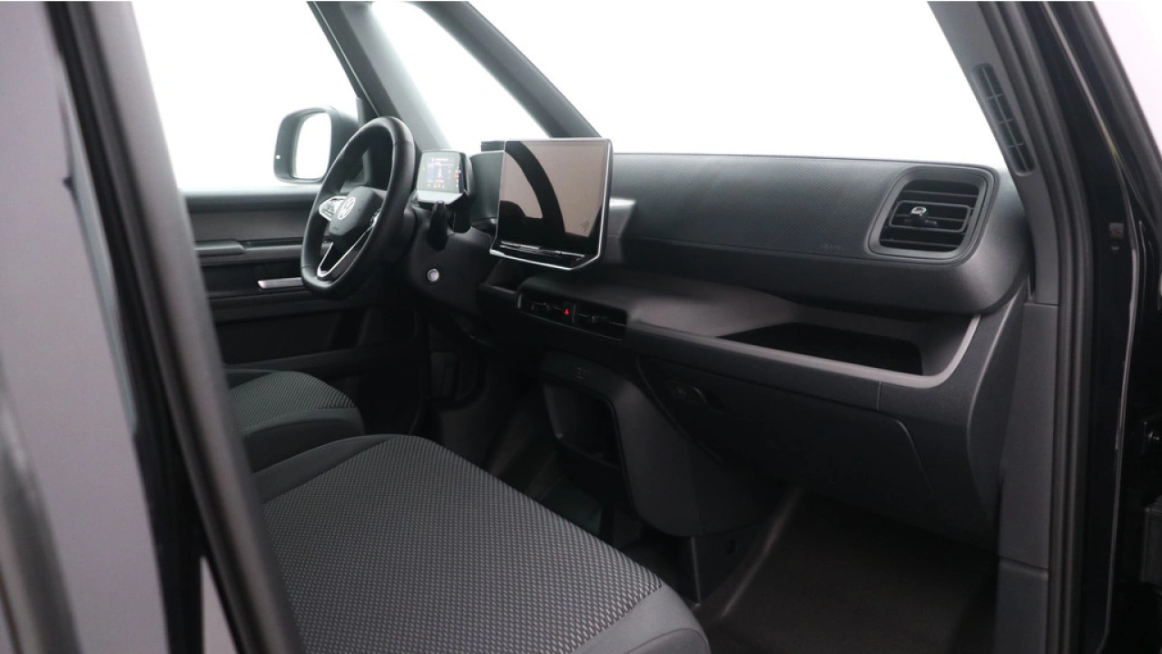VW Bedrijfswagens ID. Buzz Cargo L1H1 286pk 79kWh RWD Economy-Business